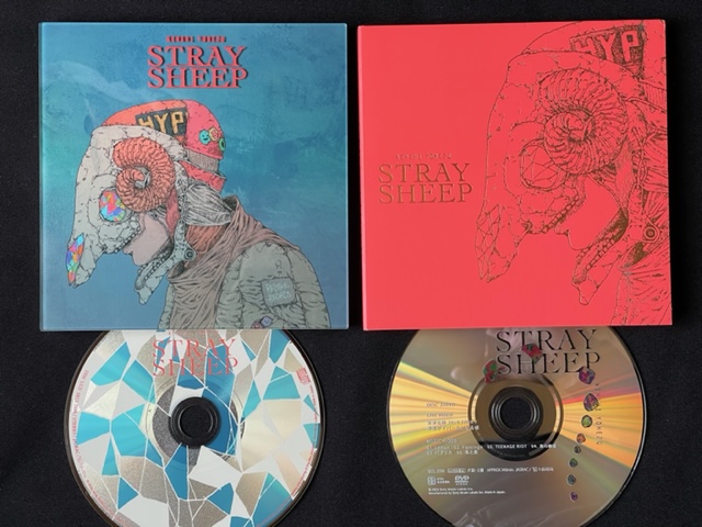 CD＋DVD「STRAP SHEEP」米津玄師＝著 ジャケット表紙＋CD/DVD の画
像